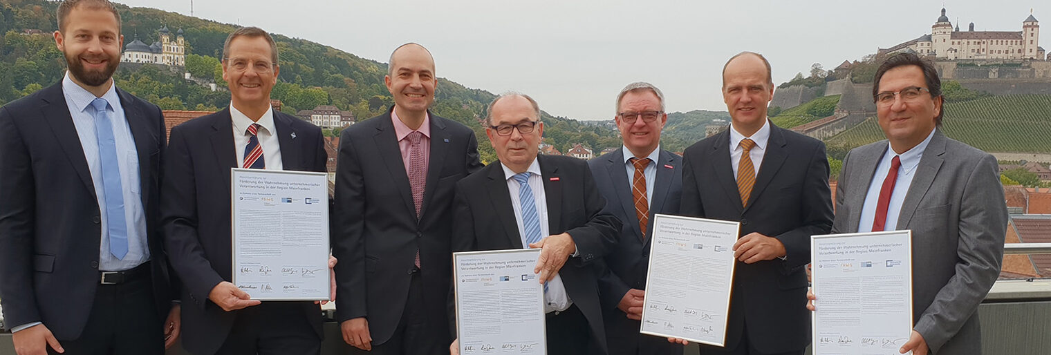 CSR | Unterzeichung Kooperationsvereinbarung | Würzburg