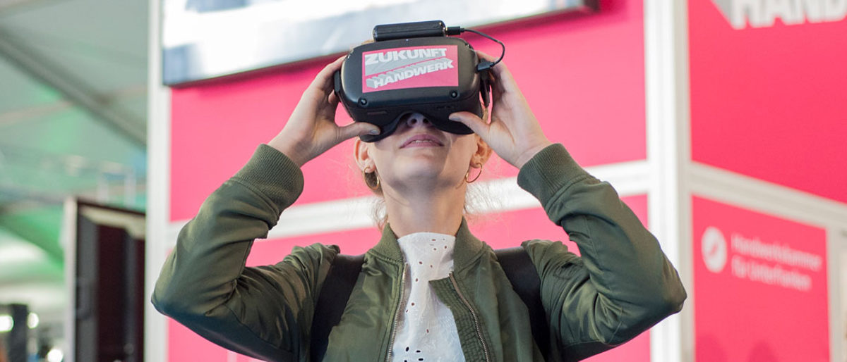 Virtual Reality | Berufsorientierung | Handwerk | Unterfranken Virtual Reality | Nachwuchswerbung | Berufsorientierung | Handwerkskammer für Unterfranken | VR-Brille | Zukunft Handwerk