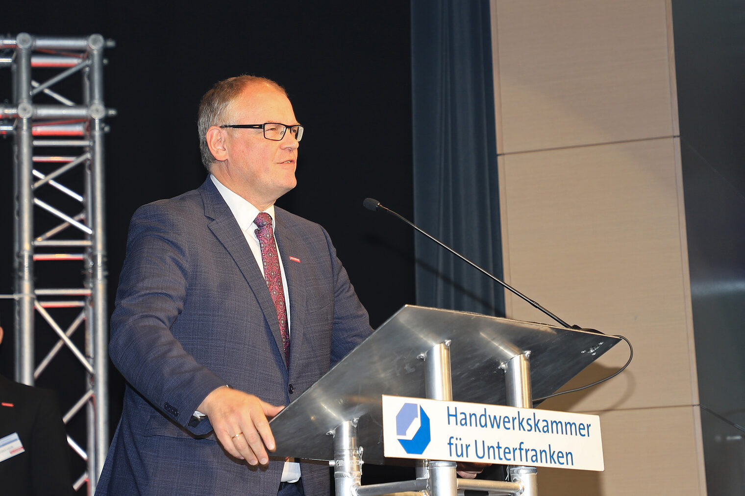 Handwerkskammer-Hauptgeschäftsführer Ludwig Paul sprach das Schlusswort zur Veranstaltung Handwerkskammer-Hauptgeschäftsführer Ludwig Paul sprach das Schlusswort zur Veranstaltung